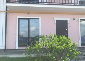 Продаю таунхаус, 210.6 м2, деревня Новосаратовка, жилой комплекс Невская Усадьба, 61А