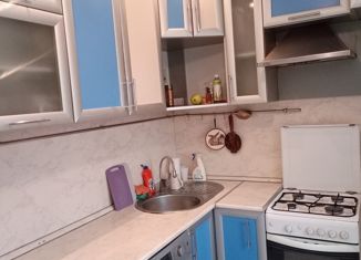 Продаю двухкомнатную квартиру, 44 м2, Сыктывкар, улица Куратова, 37, Центральный район