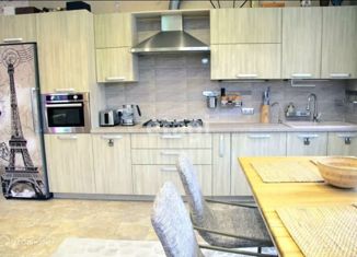 Продается дом, 280 м2, поселок Залесье, Западная улица, 3