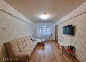 3-комнатная квартира на продажу, 48.8 м2, Ижевск, улица Карла Маркса, 429