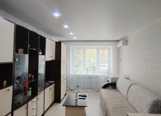 Продается 3-ком. квартира, 59.4 м2, Хабаровский край, улица Калинина, 13К2