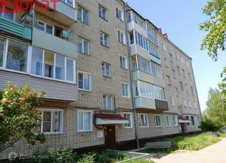 Продаю 3-комнатную квартиру, 59.3 м2, Шарья, улица имени 50-летия Советской Власти, 27