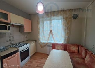 Продам 2-комнатную квартиру, 50 м2, Курган, Чернореченская улица, 63А, район Рябково