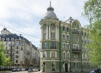 Продаю 2-ком. квартиру, 62.1 м2, Санкт-Петербург, улица Ленина, 8