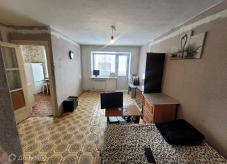Продается однокомнатная квартира, 30.8 м2, Новокузнецк, улица 40 лет ВЛКСМ, 56