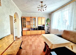 Продам дом, 107.4 м2, поселок городского типа Полотняный Завод, улица Ленина