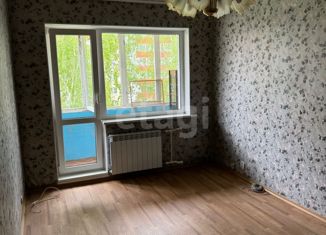 Продается 2-ком. квартира, 44 м2, Омская область, улица Малиновского, 10Б