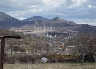 Продажа земельного участка, 8 сот., поселок городского типа Щебетовка, Отузская улица