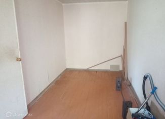 Продаю 2-комнатную квартиру, 42.8 м2, Нижний Новгород, улица Сазанова, 8, улица Сазанова