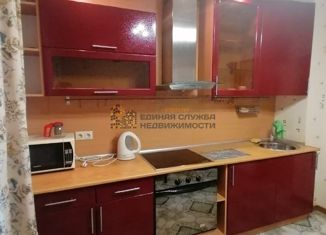 Сдача в аренду 2-ком. квартиры, 72 м2, Уфа, улица Ленина, 99