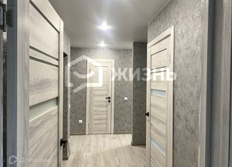 Продается двухкомнатная квартира, 48 м2, Свердловская область, улица Черепанова, 16