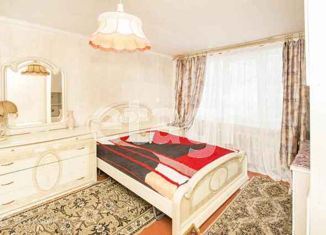 Продаю 2-ком. квартиру, 30.1 м2, Ханты-Мансийск, улица Гагарина, 93