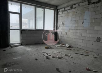 Продам 1-комнатную квартиру, 57 м2, Севастополь, улица Адмирала Фадеева, 18