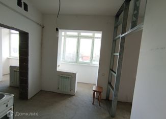 Продам 2-комнатную квартиру, 57 м2, Абинск, улица Володарского, 1