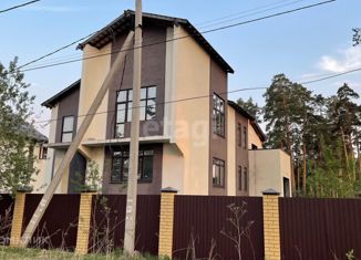 Продаю дом, 225 м2, посёлок Исток, улица Специалистов, 5Г