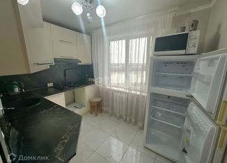 Продается 1-комнатная квартира, 34 м2, Краснодарский край, улица 70-летия Октября, 8