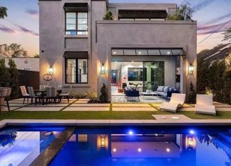 Продам дом, 290 м2, посёлок городского типа Дагомыс, Больничная улица, 2к13