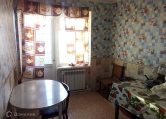 Продается 2-комнатная квартира, 44.6 м2, поселок Красный Октябрь, Школьная улица, 1