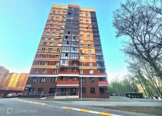 Продается трехкомнатная квартира, 77.3 м2, Казань, улица Чингиза Айтматова, 9, ЖК Молодёжный
