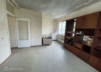 1-комнатная квартира на продажу, 35.3 м2, Волгоград, улица 8-й Воздушной Армии, 54, район Семь Ветров