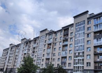 Продам 3-комнатную квартиру, 75.4 м2, посёлок Шушары, Ростовская улица, 14-16