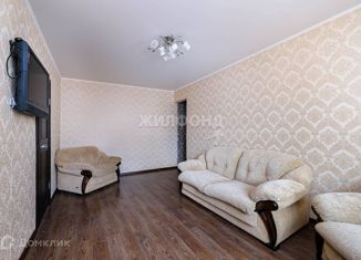 Продажа 3-комнатной квартиры, 60 м2, Новосибирск, улица Кошурникова, 27, метро Золотая Нива