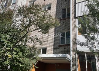 Продаю 1-ком. квартиру, 34 м2, Сыктывкар, улица Кирова, 46, Центральный район