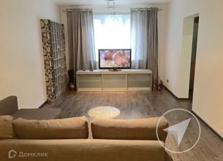 Трехкомнатная квартира на продажу, 81.5 м2, Москва, Полтавская улица, 47к2, Полтавская улица