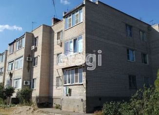 Продам трехкомнатную квартиру, 75 м2, Батайск, улица Булгакова, 1