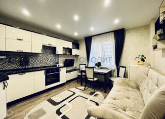 Продам 2-комнатную квартиру, 56.4 м2, Нижний Новгород, улица Романтиков, 2, улица Романтиков