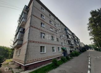 Продаю двухкомнатную квартиру, 46.8 м2, село Белогорье, Заводская улица, 3