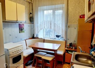 Продажа 2-ком. квартиры, 48.3 м2, Минеральные Воды, Октябрьская улица, 1