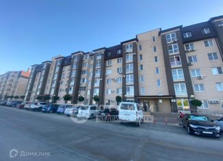 Продаю 2-ком. квартиру, 70 м2, Анапа, Таманская улица, 121к4, ЖК Бельведер