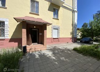 Продам офис, 98 м2, Нижний Тагил, улица Карла Маркса, 77