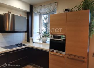 Продается 3-комнатная квартира, 83.4 м2, Ижевск, Советская улица, 19