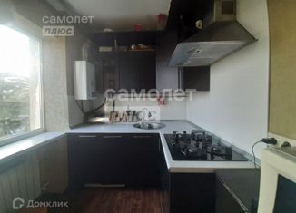 Трехкомнатная квартира на продажу, 42 м2, Туапсе, улица Красной Армии, 13