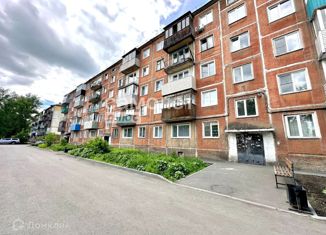 Продается двухкомнатная квартира, 45.2 м2, Кемеровская область, проспект Кирова, 102