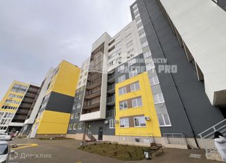 Продаю двухкомнатную квартиру, 53.03 м2, посёлок городского типа Аграрное, Парковая улица, 2