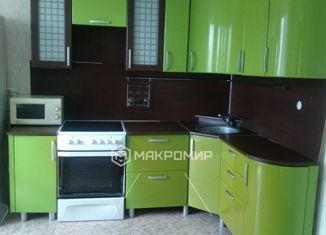 Сдам однокомнатную квартиру, 33 м2, Челябинск, улица Агалакова, 68, Ленинский район