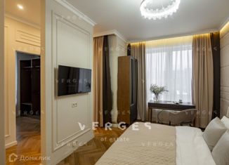Продам трехкомнатную квартиру, 128 м2, Москва, Мантулинская улица, 9к1, метро Выставочная