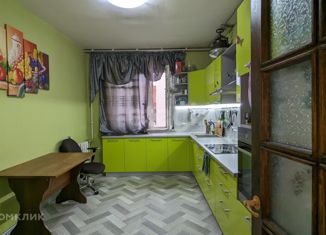 Продается двухкомнатная квартира, 71.8 м2, Челябинская область, Иртяшская улица, 7
