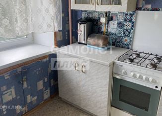 Сдам 2-комнатную квартиру, 45 м2, Череповец, улица Ломоносова, 10