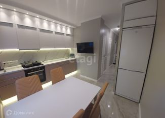 Продам трехкомнатную квартиру, 71.8 м2, Москва, Клязьминская улица, 29к1, Клязьминская улица