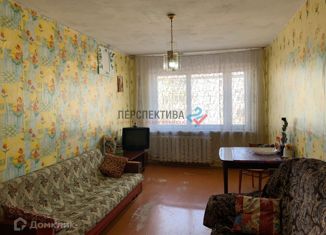 Продам 2-ком. квартиру, 47.6 м2, Сухиничи, улица Ленина, 87