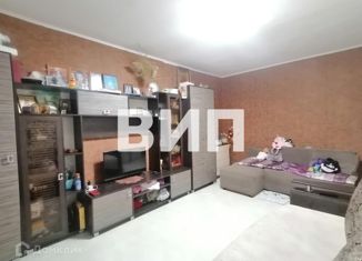 Продается 3-ком. квартира, 57 м2, Гулькевичи, улица Мичурина, 19