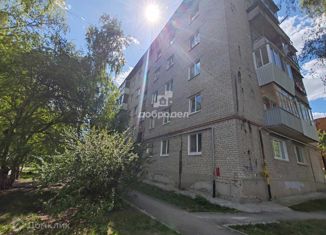 Продам трехкомнатную квартиру, 58 м2, Свердловская область, улица Щербакова, 141А