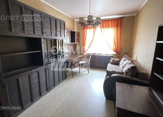 Продам 3-комнатную квартиру, 63 м2, Калининград, Ленинградский район, Нарвская улица, 75