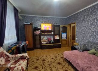 Однокомнатная квартира на продажу, 55 м2, село Михайловское, улица Строителей, 2Б