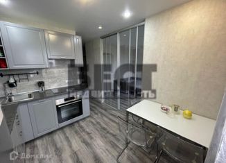 Сдается в аренду 1-комнатная квартира, 36 м2, Москва, Муравская улица, 38к1, район Митино