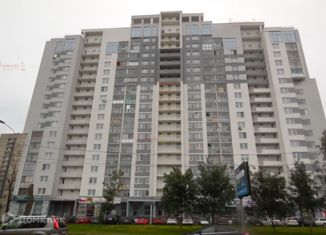 Продается трехкомнатная квартира, 81.6 м2, Екатеринбург, улица Фурманова, 103, улица Фурманова